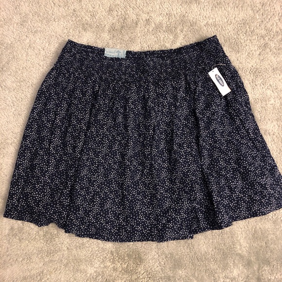 Old Navy Dresses & Skirts - NWT Navy Blue Circle Skirt with White Stars